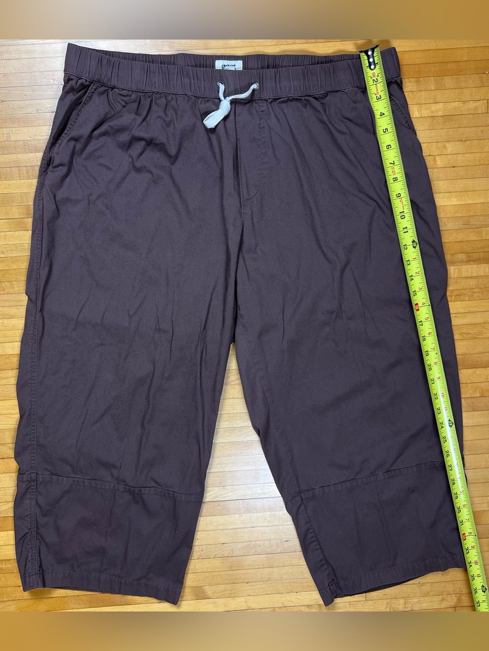Women's Carob Daily Twill Crop Pant - Picture 6 of 7